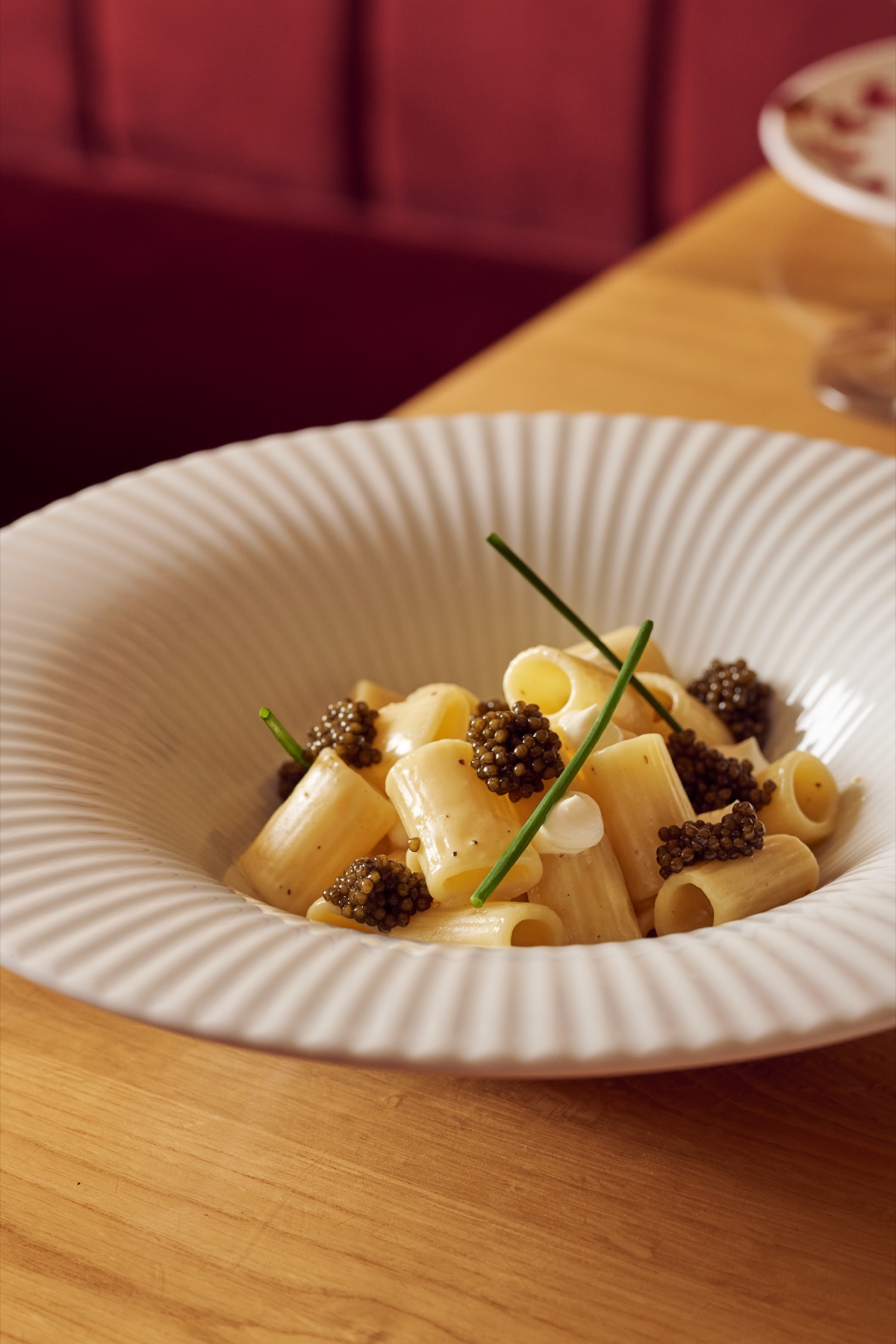 Verfijnd gerecht aan tafel bij Cin Cin